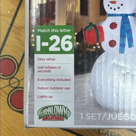 EUC Snowman Inflatable Lit - Picture 9 of 9